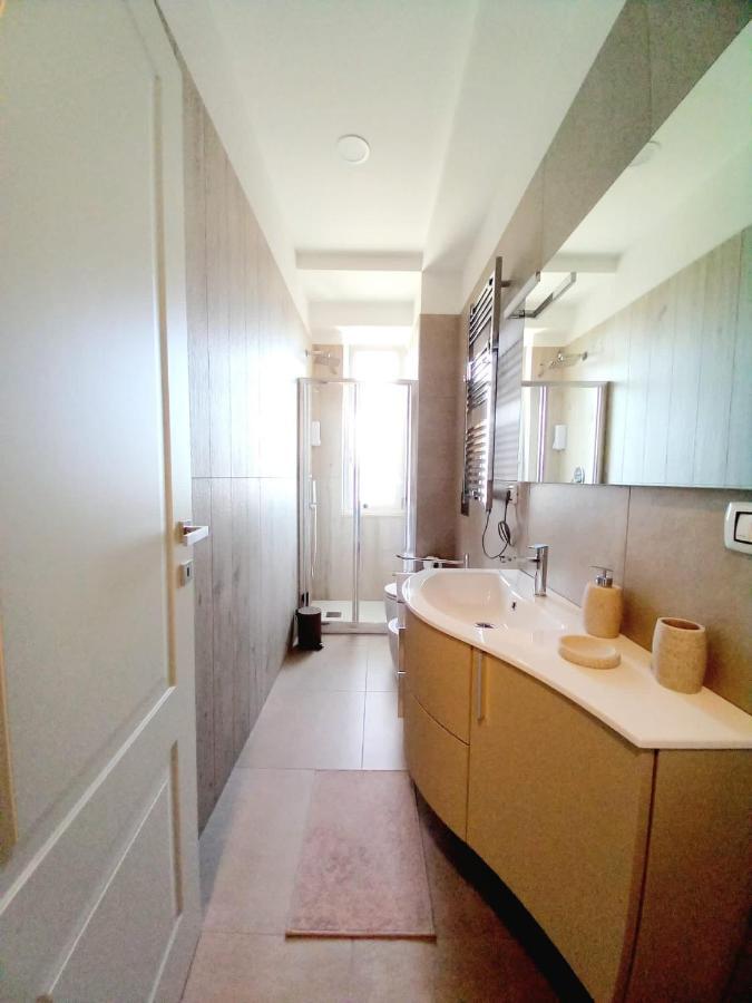 Vomero Experience Apartment Napoli Bagian luar foto